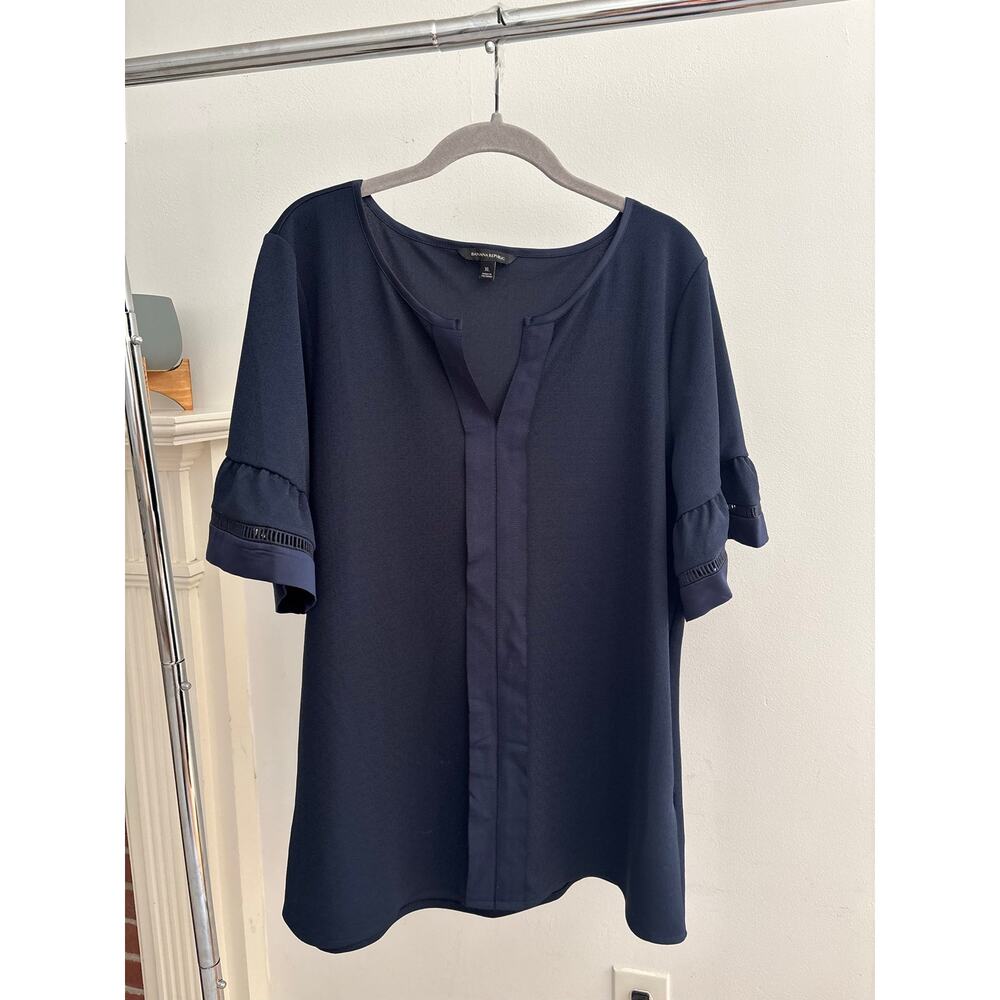 Banana Republic XL Navy Blue Blouse Split Neck Ruffle Sleeve Office Career Top - Picture 3 of 12